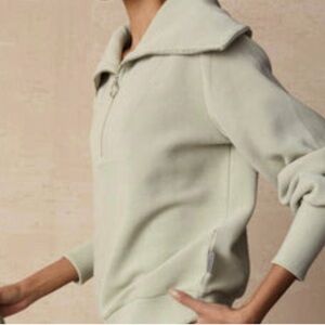 Varley Vine Pullover in Desert Sage